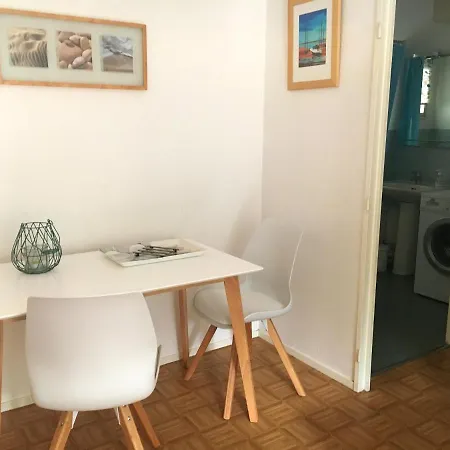 D'une Avec Balcon A