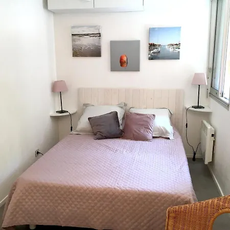 Apartment D'une Avec Balcon A *
